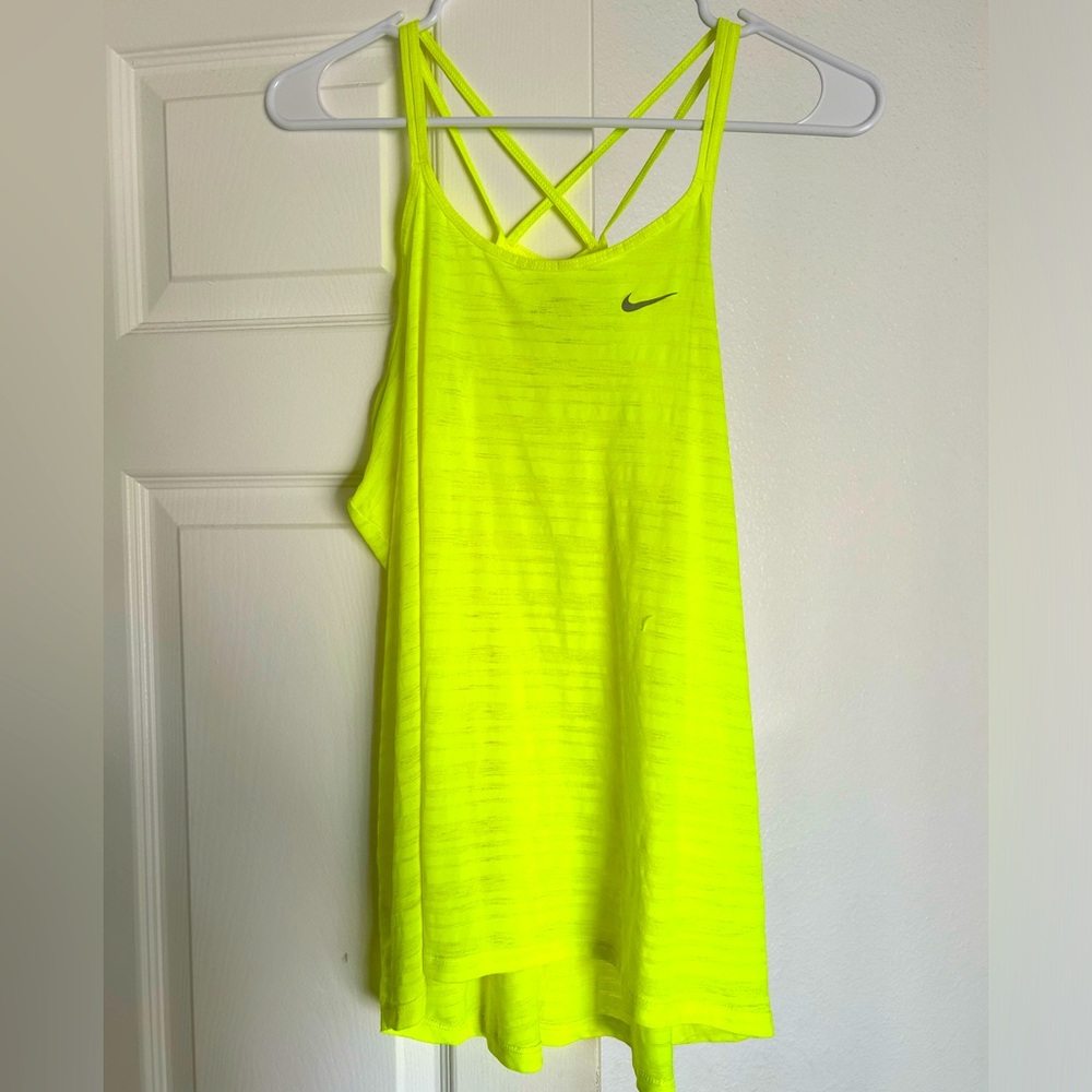 Women’s Neon Yellow Nike Dry Fit tank Size XL